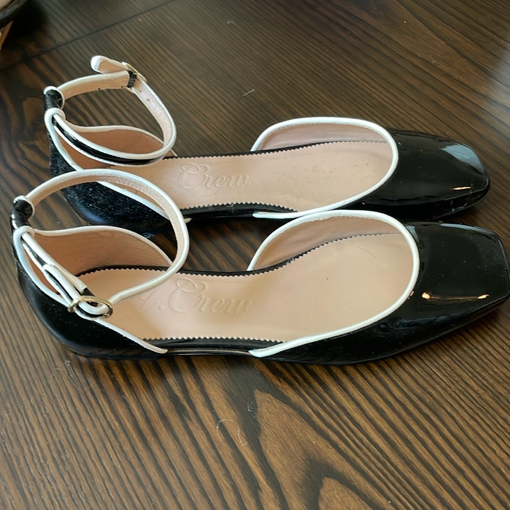 Brand new J. Crew patent leather black & white flats. Size 7.5.